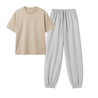 Lightgrey Sweatpant With Regular T-Shirt