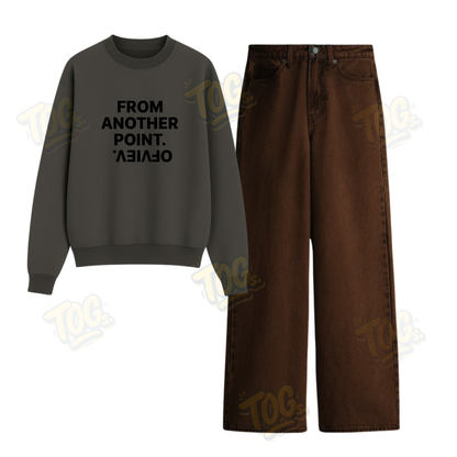 Baggy Jeans With From Another Point Of View Sweatshirt