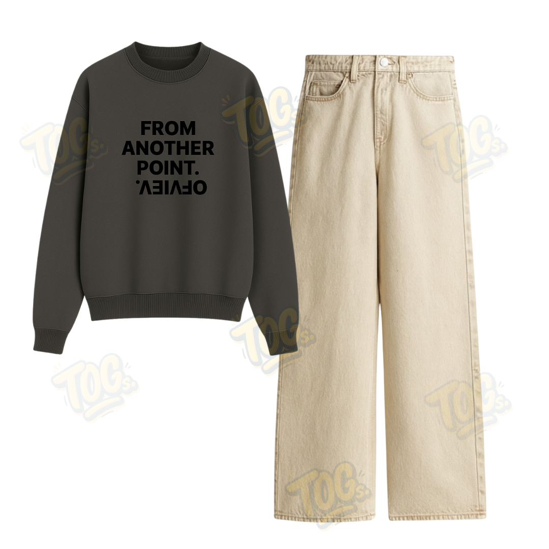 Baggy Jeans With From Another Point Of View Sweatshirt